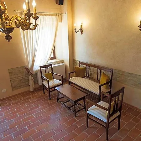 Di Montegiove Hotel