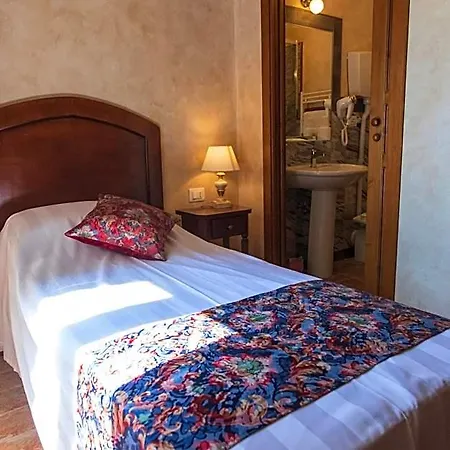 Hotel Di Montegiove